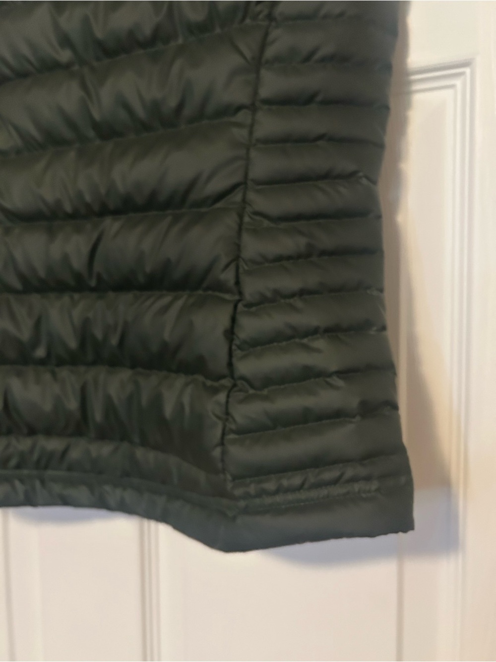 Quince Lightweight Down Packable Puffer Vest - Picture 13 of 16